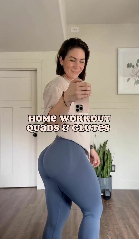 Noellebenepe pornstar sexy picture