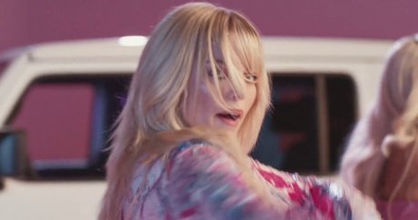 Renee Rapp model sexy photo