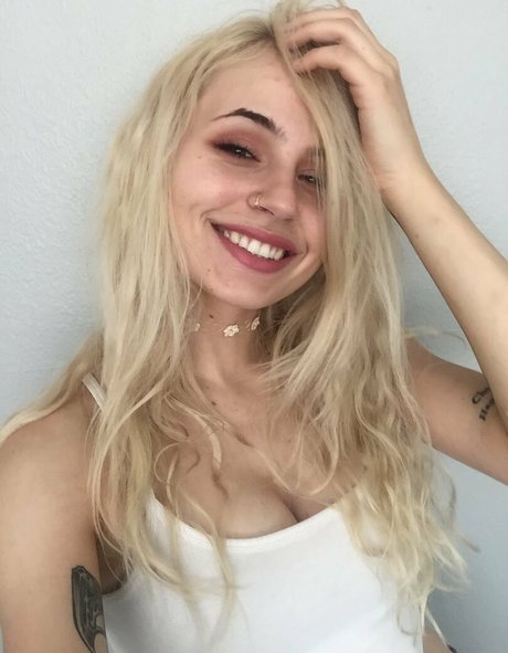 booty onlyfans free sexy image