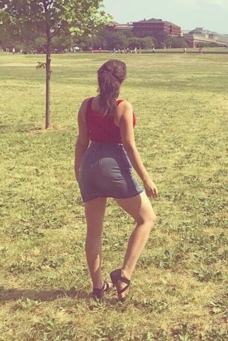 Emily Helen Barry sex model pictures