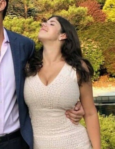 Emily Helen Barry model pretty picture