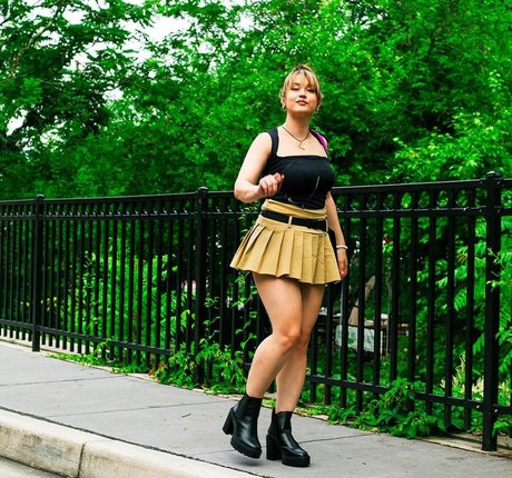 Ashley Boedeker perfect model images