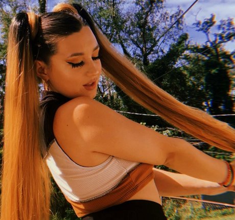 Ashley Boedeker star naked archive