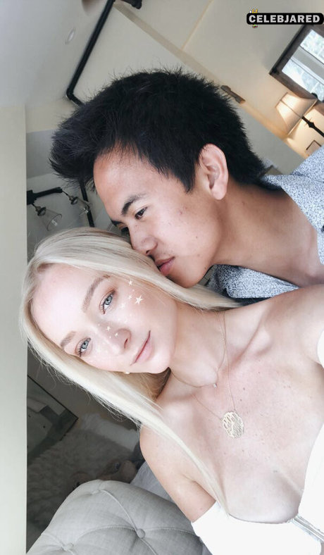 Zola Bzdek model pornographic pic