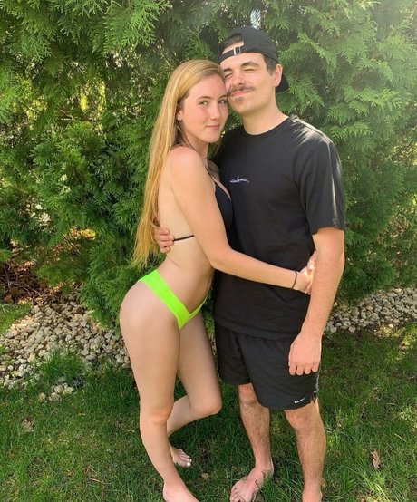 Lindsay Farland sex star pictures