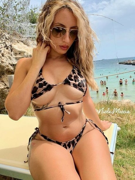 Nicla Moccia sexy actress picture