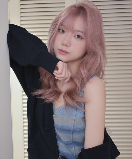 Spicyuuu beautiful model photos