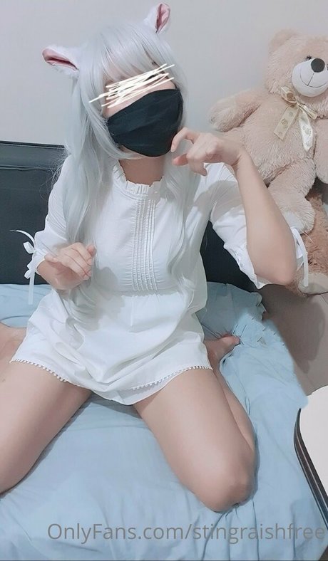 stingraishfree xxx star photos