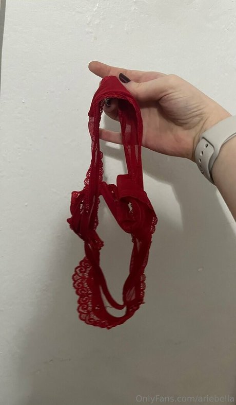 ariebella naked model archive