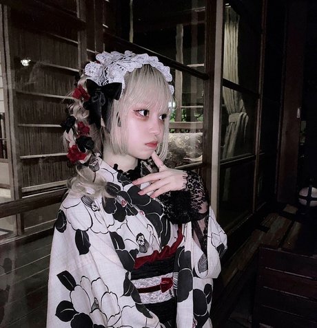 min cosplay nude model galleries