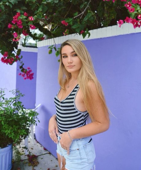 Kelsea Forti star hot pic