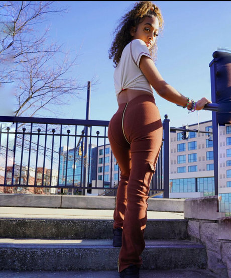 Lexi Vee star hd photo