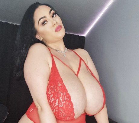 Busty Klara pornstar nice picture