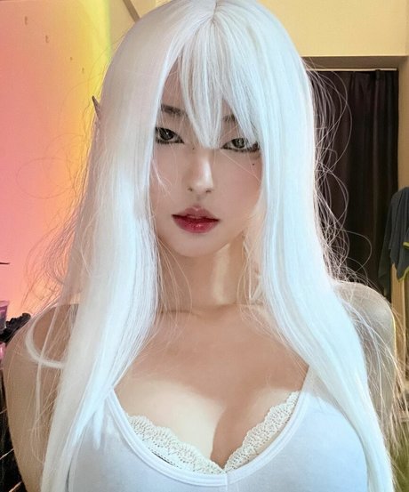 Daturakisses exclusive model pic