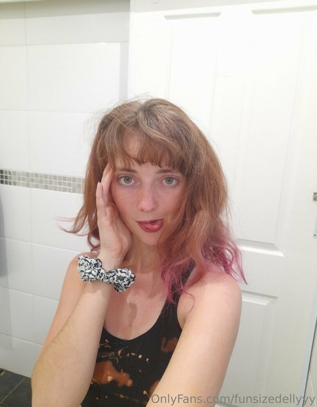 funsizedellyuwu pornstar high quality gallery