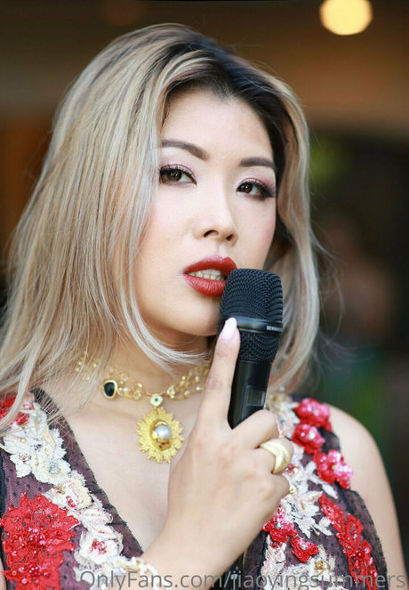 jiaoyingsummers free model photo