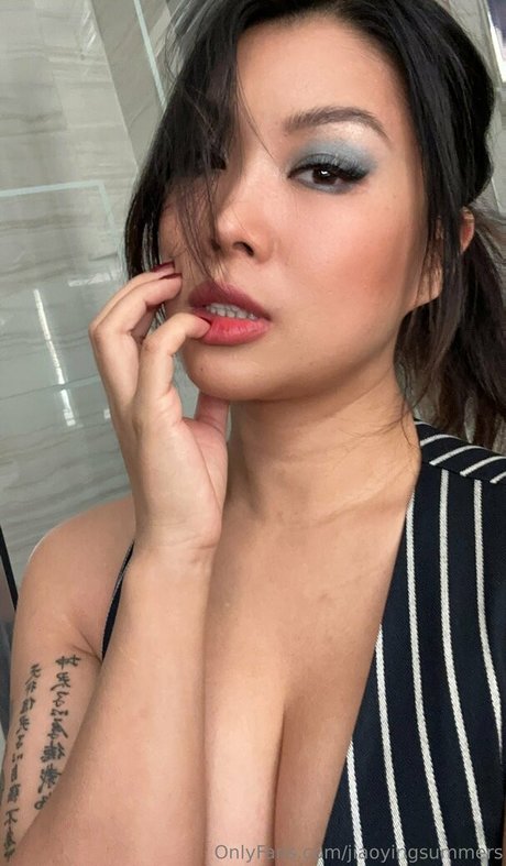 asian top onlyfans sexy image