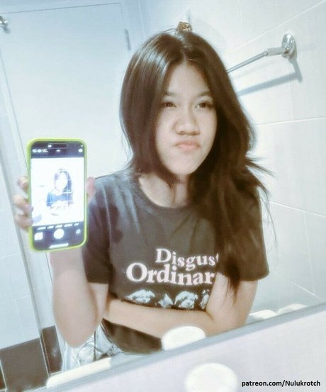 Nulukrotch pornstar art photo