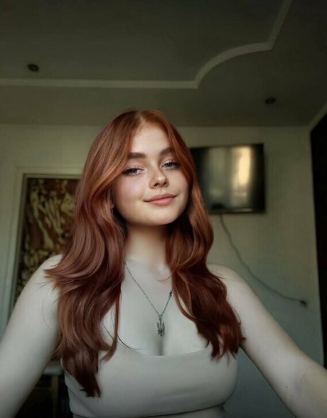 deliamalkova model high quality images