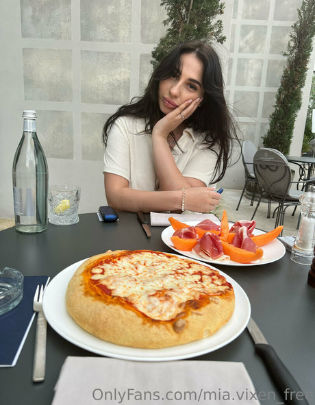 mia vixen free top pornstar pics