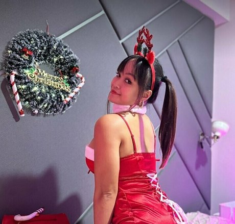 asian eyes v nude pornstar galleries