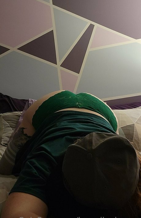 lilgingermama model erotic image