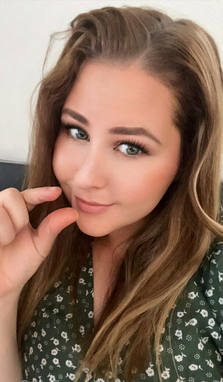 powerofthre3 pornstar pretty archive