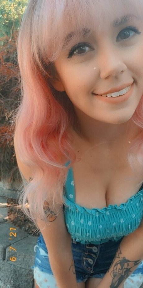 brattty succubus top star images