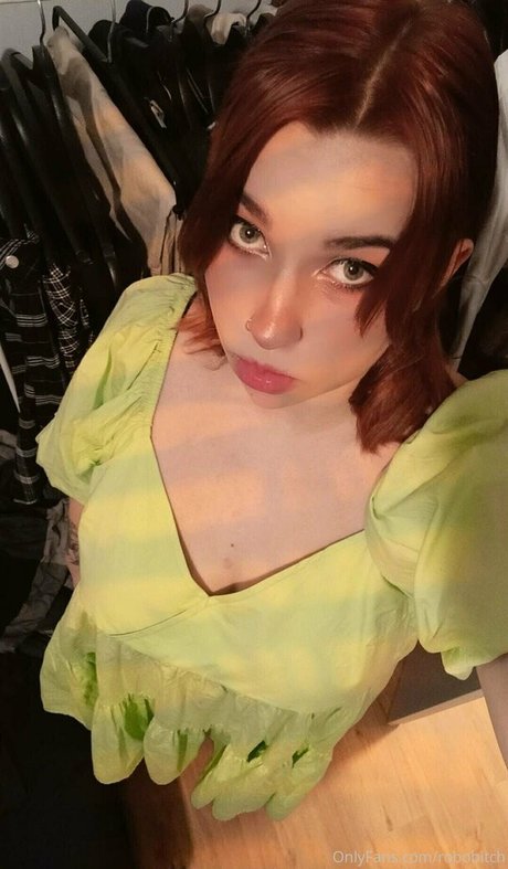 hiitsivyyy naked star archive