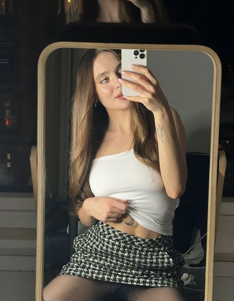 vallybunny best star photo