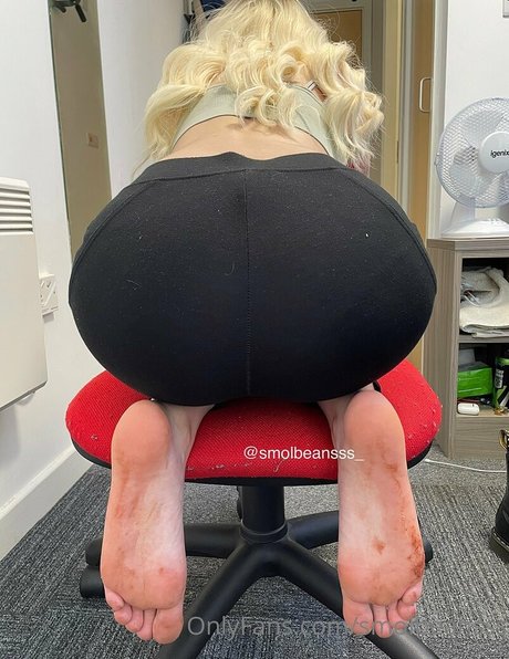 smolbeansss erotic actress galleries