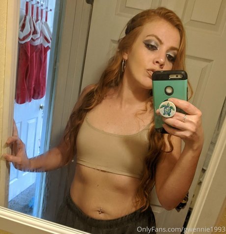 gwennie1993 free model img