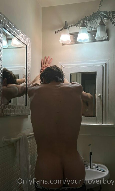 your1loverboy exclusive model pic