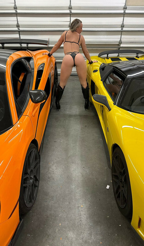 Mrs Prim exclusive model galleries