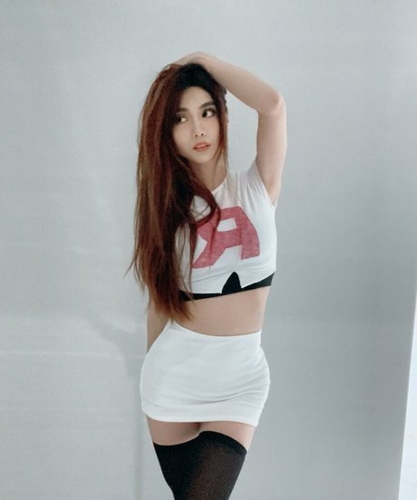 Jasmina model top archive