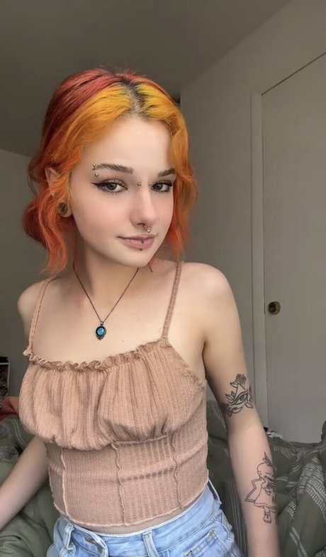 Pissflavoredlemonade sex actress archive