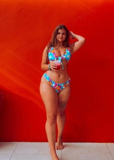 Clemence Andrea perfect model image