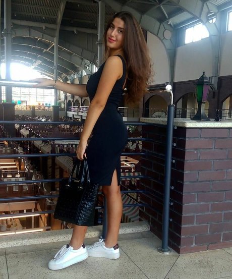 Valeriia Simavonian star sex pictures