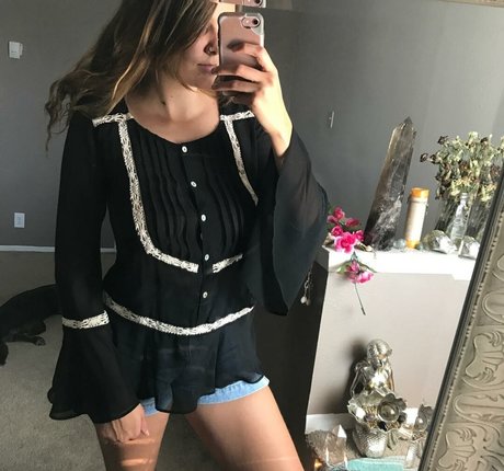 blonde hot wife onlyfans hot sexy pictures