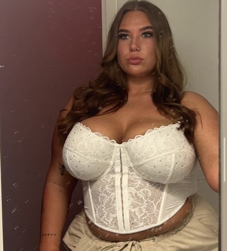 ellierobsxx model beautiful picture