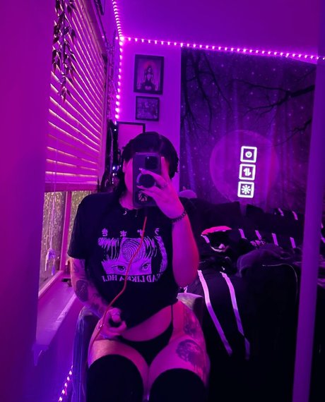 horrorwh0re model hot images