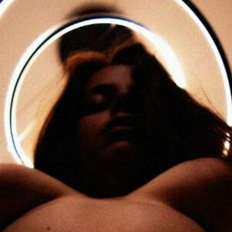 Kate Wonder pornstar hd img