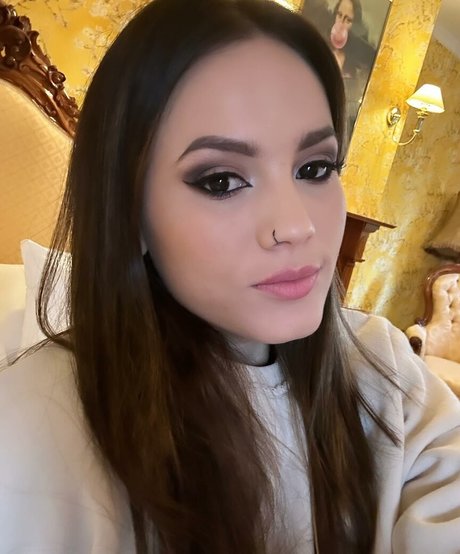 Lucy Mendez xxx pornstar galleries