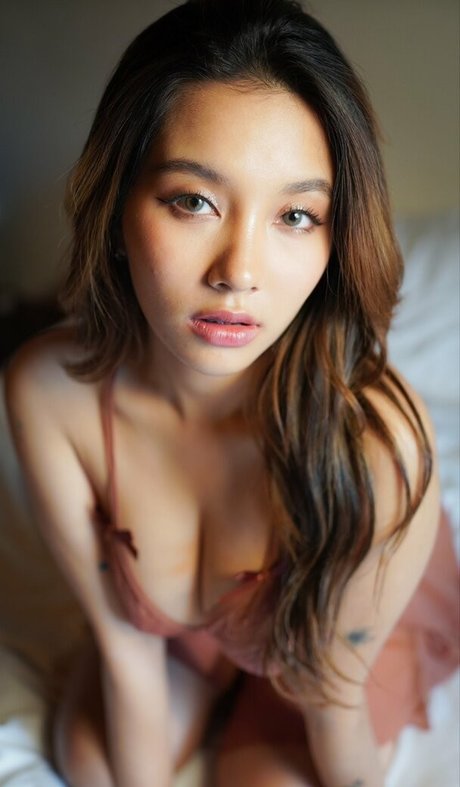 irisadamsone sex star photo