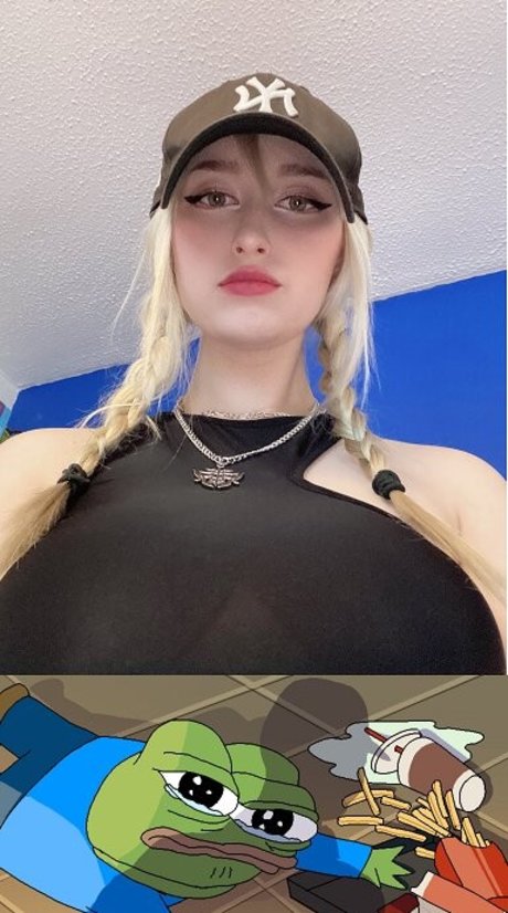 Allykitti model art pics