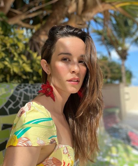 Catalina Garcia exclusive star photo