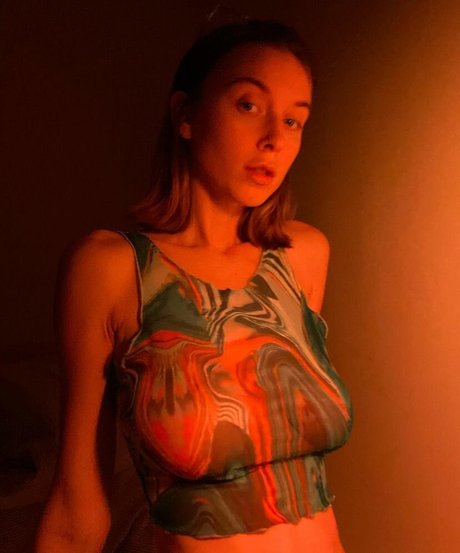 YouRina model hot pics