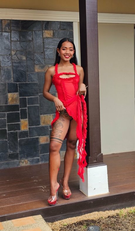 Smiley Mind model exclusive pic