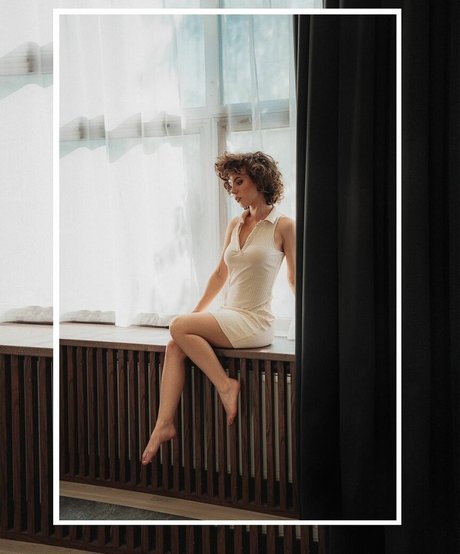 curlywiktoria sex actress photos