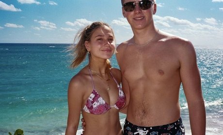 Chloe Nissanoff nude star galleries